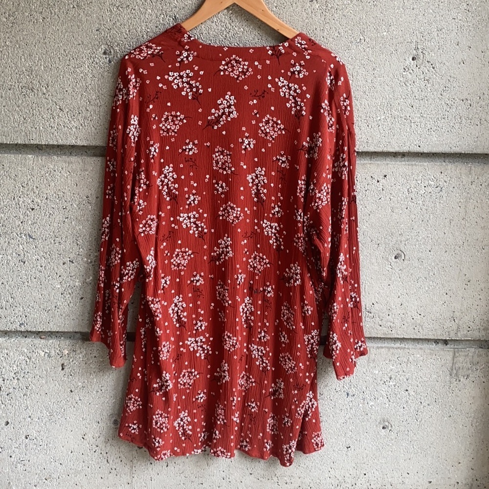 Miiyu Robe from Simons - Picture 8 of 12